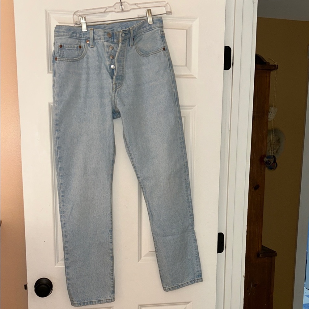 Levis 501 Women’s Button-Fly Jeans